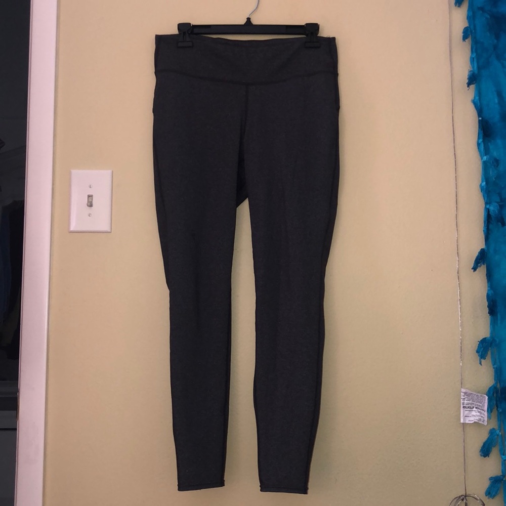 grey high wastedyoga pants